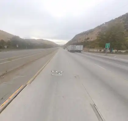 [10-14-2026] Kern County, CA – Collision Prompts Lane Closures on I-5 North of Fort Tejon Rd.
