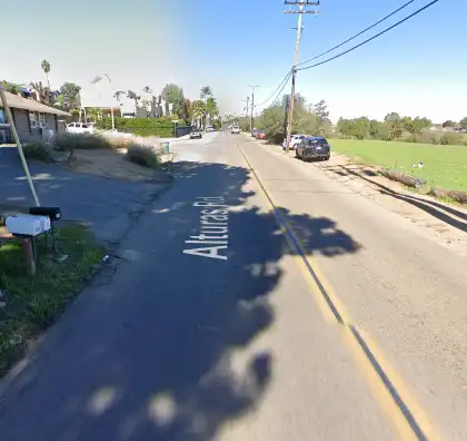 [10-17-2026] San Diego County, CA – Three-Vehicle Crash Prompts Ambulance Response near Alturas Rd.