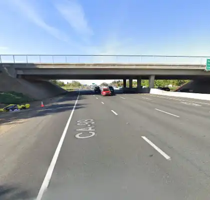 [10-19-2026] Sacramento County, CA – Four Injured After Multi-Vehicle Crash Involving Big Rig in Elk Grove