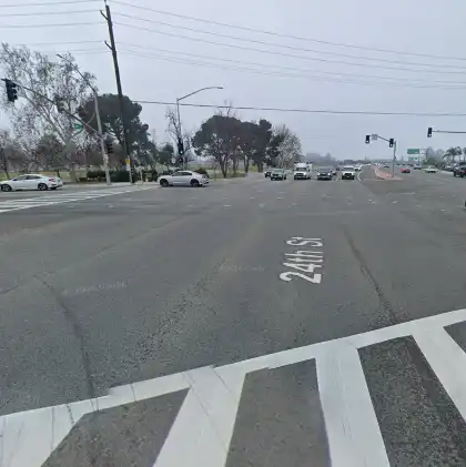[10-21-2026] Kern County, CA – Pedestrian Critically Injured After Being Struck By Vehicle in Bakersfield